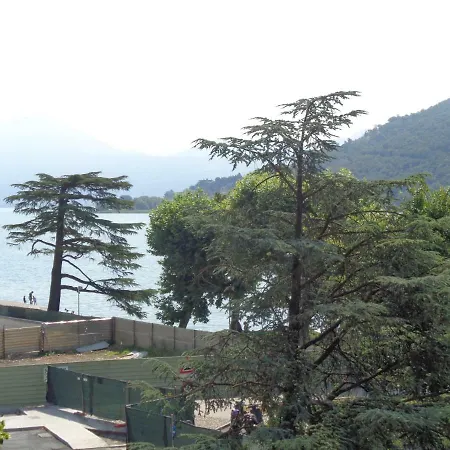 Lake Front Appartement Sarnico