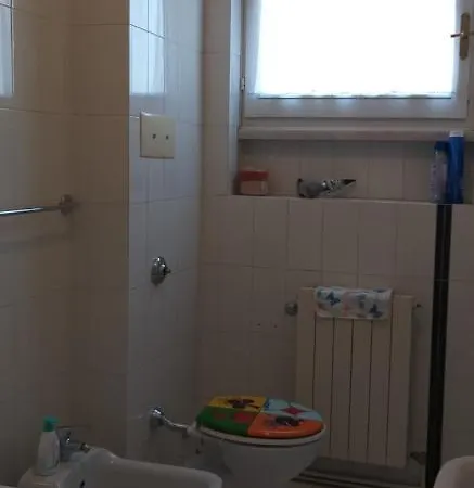 Lake Front Apartment Sarnico